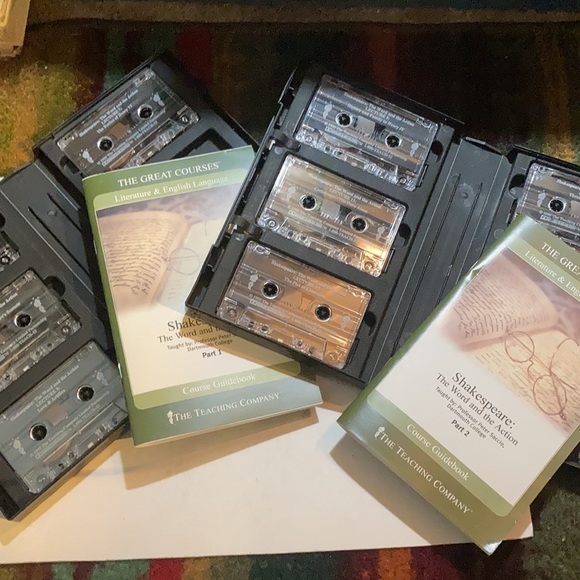 Shakespeare: the Word and the Action by Peter Saccio - Picture 2 of 2